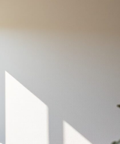 Comment poncer murs et plafonds efficacement tout en évitant la poussière